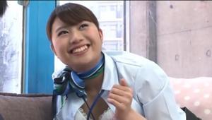 【必見！童顔で可愛らしいお姉さんCAさんがMM号企画で童貞狩り！】ルックススタイル最強美女が断りきれず筆おろしセックス！