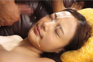 【濃厚ファック】「騎乗位でマンコ丸見えのピストンってエロすぎるだろ」見るだけで勃起確定の淫乱SEX流出