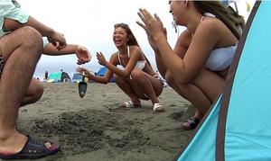 【ヤリマン黒ギャルの裸体を激しく責め立て犯し尽くす鬼畜エッチ！】爆乳痴女ギャルの巨乳もまんこもアナルも犯しハメ撮りH！