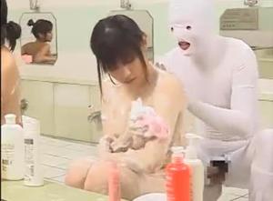 【透明人間という特権を存分に活かして温泉旅館で美女の裸体を拝みます！】可愛い女のエッチなおっぱい！剛毛まんこ！