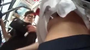 【女子高生相手にナンパしたら、…援助◯際？！】車内で笑顔がキュートな激かわセーラー制服変態JK美少女にお口ご奉仕フェラ口内射精