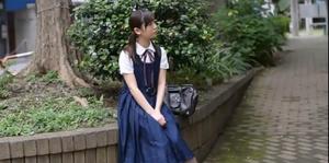 【清楚な見た目が性欲をそそる最高級美少女をSNSで発掘！】制服美少女女子高生星奈あいとホテル直行ガチパコ援助交際！