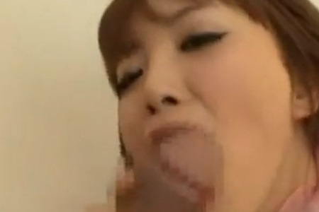 【社内でSEX】んぁあ、気持ちいいぃぃぃ〜ん♪手マンに感じまくる淫乱女子社員wwwフェラしまくりで若い男を味わい尽くす！