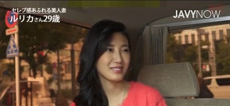 【人妻ナンパ】スレンダーボディーでノリの良い人妻をナンパして、車の中でおっぱいを見せてもらってセックス！