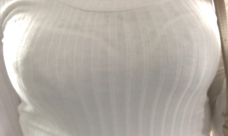 【初撮り人妻ドキュメント】大胆な奥様が、カメラの前でエッチな質問を受けながら全裸になって、カラダを見せつける！