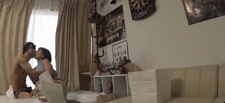 【奥様リフレ】「いっぱい甘えていいのよ？♡」自宅で甘えさせ上手なおっとり系綺麗な人妻奥さんと甘々ナマ挿入隠し撮りセックス