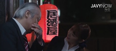 【年下の部下は……おじさま専！？】位室で枯れ専タイプのド変態スレンダーお姉さんとだいしゅきホールド泥酔あやまちセックス