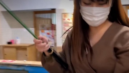 【チンポ】手慣れた凄テクと妖艶な舌使いと谷間マンコで立て続けに責めてたてるカフェ店員にプロ男優の剛根は暴発寸前【ロック】