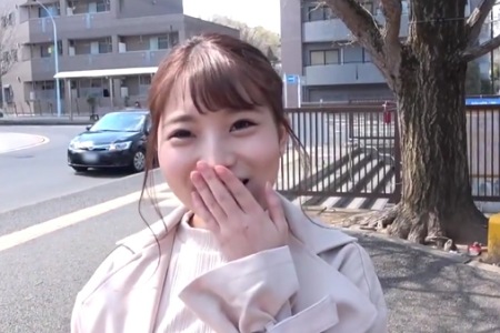 【コスプレ】綺麗な美尻をバックから掴んで激ピストンすると、何度も中イキしまくって二人仲良く快感の絶頂へと到達【ハメ撮り】