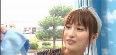 【マジックミラー号】アイドル級キュートな女子が恥じらいながらもデカチンポに感じちゃう！思わず「イク」って言ちゃった！！