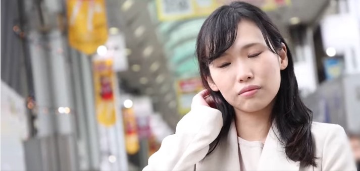 【旦那に内緒でAV出演をする奥様】旦那を信用していない、欲求不満な奥様が、思い切ってAVに出演をしちゃう！