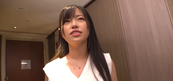 【巨乳のソープ嬢のエロテク】セクシーランジェリーを着たロリ顔で可愛いソープ嬢が、エッチなサービスをする！