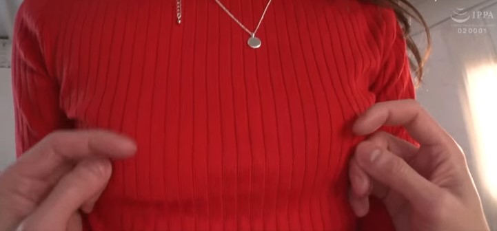 【３Pセックスで感じる女の子】スリムボディーで淫乱な女の子が、３Pで激しく犯されていっぱい濡れちゃう！