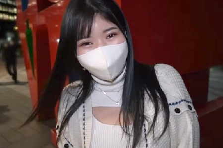 【まひる】アニメ声で喘ぎ始めるグラドルが可愛すぎてＩ乳にシャブリつきｗ下着を脱がせれば乳だけではなく尻も綺麗でデカく興奮