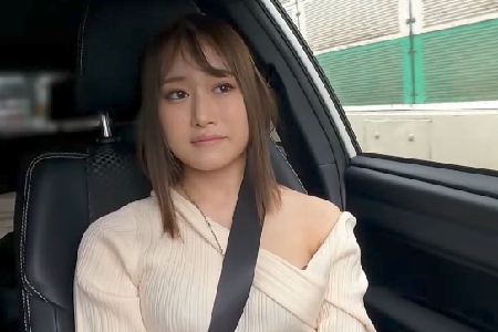 舌ピに照準を合わせ舌上射精！口内がザーメンまみれになり精子を拭こうとするも「飲んじゃった～」と、まさかの『ごっくん』告白