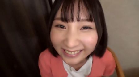 【かな】性欲を持て余したガチ淫乱の現役大学生が久し振りのＨに興奮！部屋中に撒き散らす多量潮を連発すれば最後は膣射精を誘発