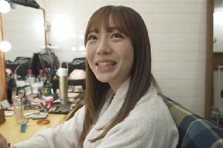 【新人】上下にＧ乳を揺らしオーガズムに到達！初めて尽くしの本番で小柄なセクシー女優の新星が嘗てない興奮に包まれながら絶頂