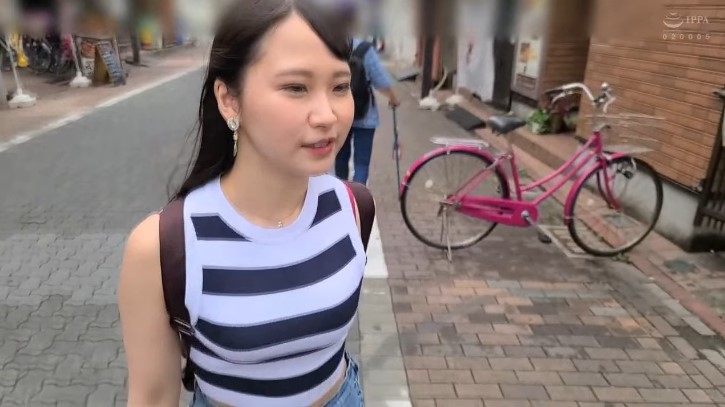 【スポーツジム】「一緒に気持ちいい汗をかきましょう♡」個室でアグレッシブな激かわスポーティーお姉さんと汗だくトレーニング