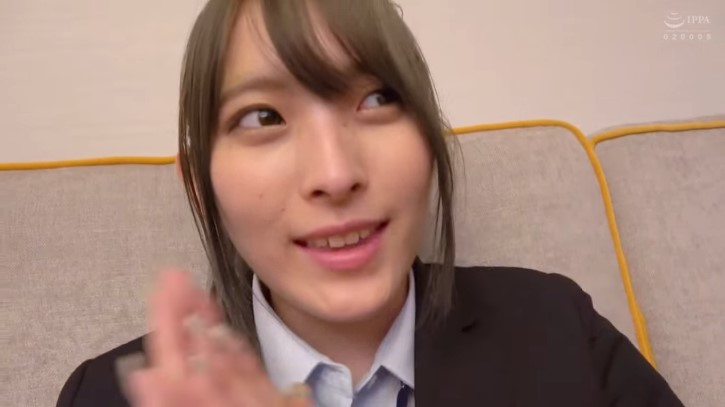 【援交初心ギャル】「絶滅危惧種だろッ！！」位室であざと可愛い金髪イケかわ天然パイパン制服ギャルとハメ撮り援交正常位セックス