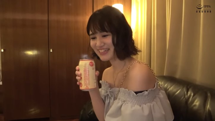 【10代セックスフレンド】「激レア注意」位室で可愛らしい無邪気ラブリー天然女の子と夜遊びフレンド快感ドキドキ絶頂セックス