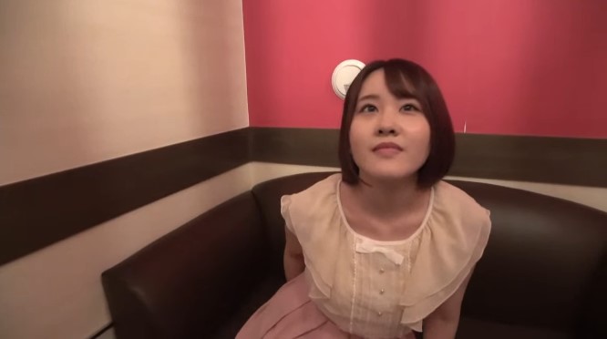 【ネトラレ彼女】「彼氏のでは満足できない！？」位室で可愛い貧乳ちっぱいドスケベお姉さんとネトハメ発情浮気激イキセックス