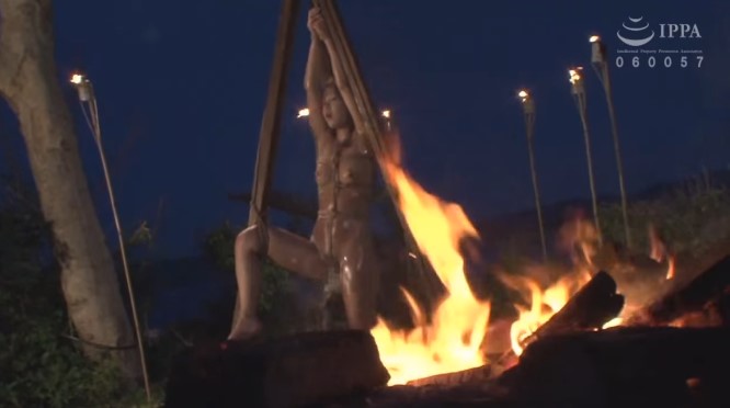 【巨根の暴力】「体が壊れるまで……ッ」個室で快楽とヴァイオレンスに呑まれた淫乱インモラル女が鬼ピストン凶暴炸裂ファック