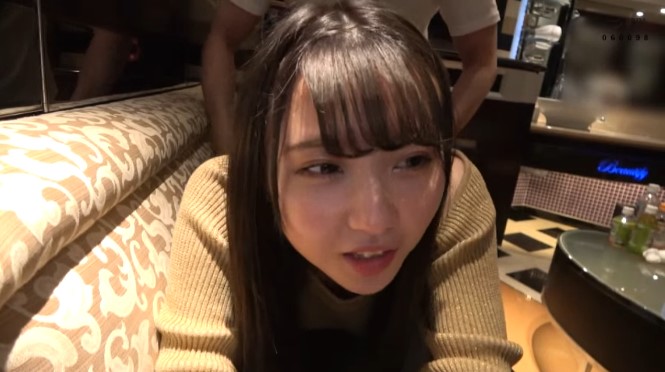 【地下アイドル裏ボルノデビュー】「激シコ注意」位室でめっちゃ可愛い黒髪ヘアーセンタートップ美少女と乙女トリップ快感SEX