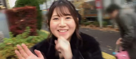 【素人マンマン】むっちりした身体がドエロイ巨乳美女！待ち合わせで再会した時の笑顔に萌え萌え！薄いマン毛が最高