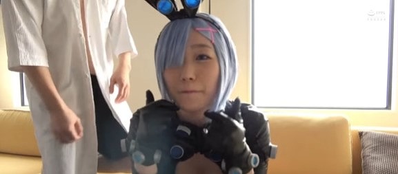 【巨乳美人コスプレイヤー】大胆な衣装でキャラになりきって奉仕。フィギュアのような抜群なスタイル。フェラ。立位→騎乗位