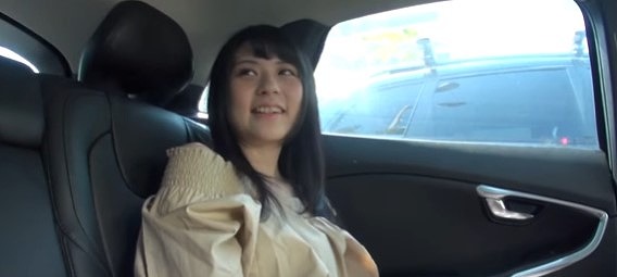 【美乳必見】黒髪お嬢様系の美乳お姉ちゃんは淫乱体質。フェラしながらオナり挿入されればカメラ目線でヨガる