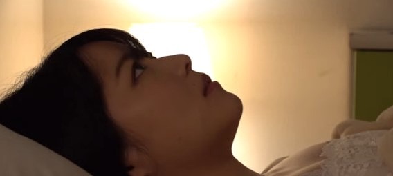 【ちはる】むせる程に喉奥まで咥え込み激ピスで狂った様に連続絶頂！騎乗位では立場逆転して自ら腰を振り言葉攻めする現役大学生