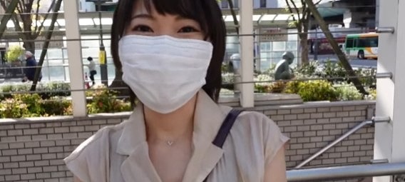 【極淫乱】黒髪ショートヘア娘はディルドで擬似フェラ＆オナニーからスイッチオン！スレンダー美乳晒しの絶叫ファックに大興奮