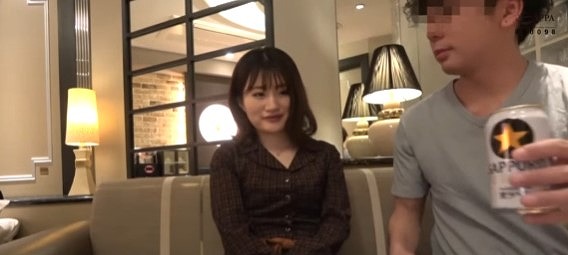【せりあ】落ち着きを取り戻した肉棒で全力で突き回し主導権を握るも「もっと突いて！」と、美顔は歪み頬を紅潮させガチンコ交尾