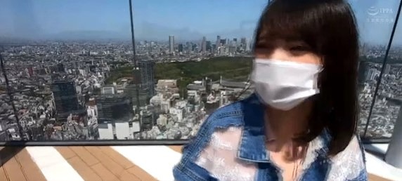 【舌が長い女はスケベ】巨乳のロングヘア美女はカルバ店員。チンポから乳首まで舐めまくりの淫女はHも貪欲系