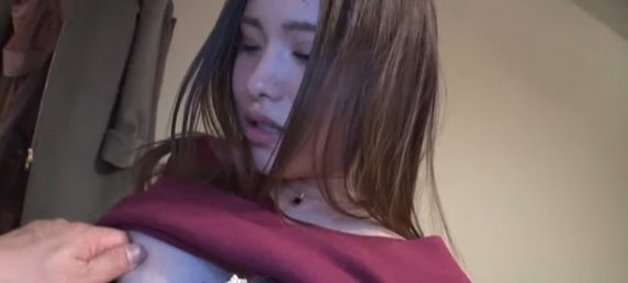 【やんちゃすぎる博多レイデイアス】エロい逸話を話し始める博多レイデイアスさんがご自慢のおおきなお口でフェラチオ