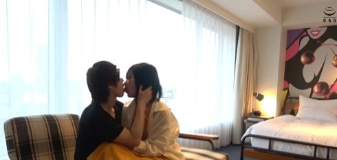 【バキュームフェラ】恋人気分のHを覗き見。指マンで恥じらいながら悶絶するスレンダー女子は感度上昇でピクピクが収まらずｗ