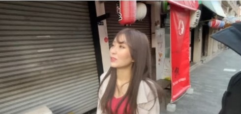 【モデル系美女】ラーメン屋店員のロン毛美人は麺の代わりにチンポすすりｗ挿入されると美巨乳揺らしておかわり要求の淫乱女神