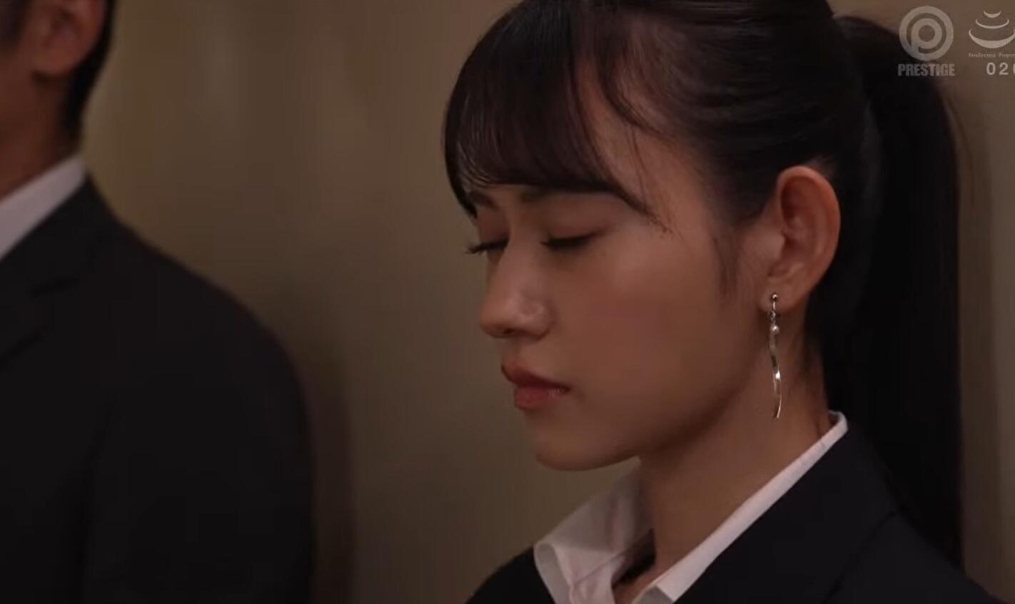 【射精執行官は精子で膣内を満たせば執行完了】「ちんちんを強制的におまんこで搾り取ります」違反チンポはゴムなし搾り