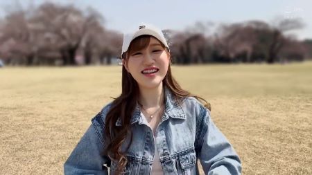 【全身紅潮】茶髪陽キャ娘をホテルに連れこみナンパ！美乳が揺れまくるほどのバックで強烈ピストンを打ち込み声が枯れるまで絶叫