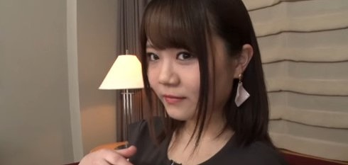 【高橋りほ】「チンポも奏でたら良い音を出しますよ（ハート）」普段はピアノを演奏してる令嬢がベテラン男優の凄テクで連続絶頂