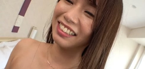 【高橋瀬里奈（小嶋由里子）】クールな態度も前戯で艶顔を見せて甘美な声で喘ぐ姿が卑猥。医療事務者のスローなグラインド騎乗位