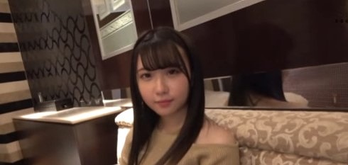 【夢見照うた】「可愛く撮ってくれるなら騎乗位しても良いよ～（ハート）」と、時折アイドル顔がチラつくも大満足のハメ撮り性交