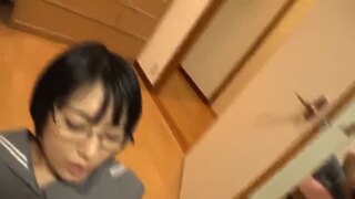 ＜地味眼鏡・貧乳女子高生レイプ＞「いやぁやめてよぉ～（泣）」鬼畜兄に強姦されて嫌ながらも発情イキしちゃてるｊｋ