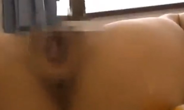 ＜ガチ素人娘の円光エッチ・ハメ撮り＞「いっぱいさわってください♡」部屋でおっさん彼氏とイチャハメしちゃうふしだらｊｃ