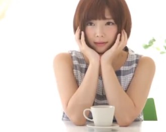 ＜紗倉まなと3Ｐえっち＞「はぁはぁ♡あぁん！肉棒いっぱぁ～い」鬼畜系に中出しされてアンアン絶頂イキまくりの美少女