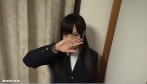 【某大人気アイドル齋藤飛鳥似！神レベルの小顔女子中学生と援助交際！】スレンダー貧乳美少女女子中学生と中出し円光セックス！