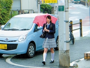【駐車場にオモチャを使って無理やり犯され放置プレイされていた女子中学生の末路！】通りがかりの男に犯されガチ強姦レイプ！