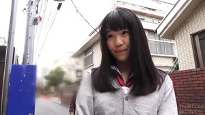 ＜姫川ゆうな・援助交際＞「おじさんはやくぅ～♡」今日も放課後のえっちなバイトでおっさんち〇ぽとハメハメしちゃう美少女！