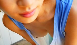 【いつもノーブラのお母さんって…】「大きくしてどうしたの？♡」欲求不満の人妻が近親相姦！巨乳パイズリで毎晩家庭内不倫！