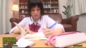 ＜制服美少女・近親相姦＞過激・・「やぁん♡えっちぃ～」実兄とパコパコしちゃう淫乱体女子高生。＜パンチラ＞